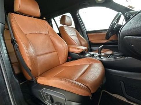 Used 2017 BMW X3 sDrive28i image 9