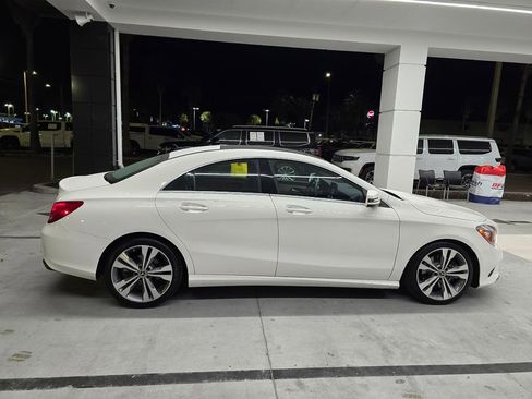 Used 2019 Mercedes-Benz CLA 250 4MATIC image 7