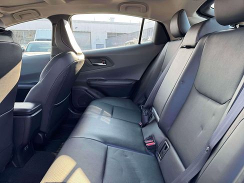 Used 2025 Toyota Prius XLE image 11