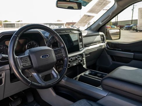 Used 2022 Ford F150 XLT w/ Equipment Group 302A High image 13