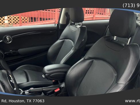 Used 2015 MINI Cooper S image 30