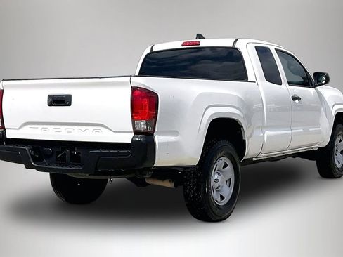 Used 2021 Toyota Tacoma SR RWD image 5