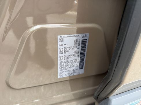 Certified 2023 Nissan Pathfinder Platinum w/ Cargo Package AWD/4WD image 45