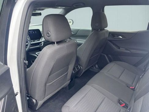Used 2025 Chevrolet Equinox LT FWD image 24