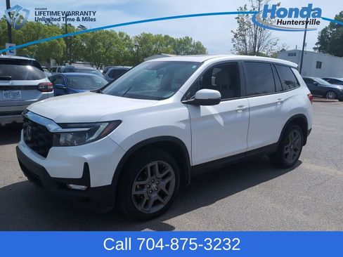 Used 2023 Honda Passport EX-L image 3