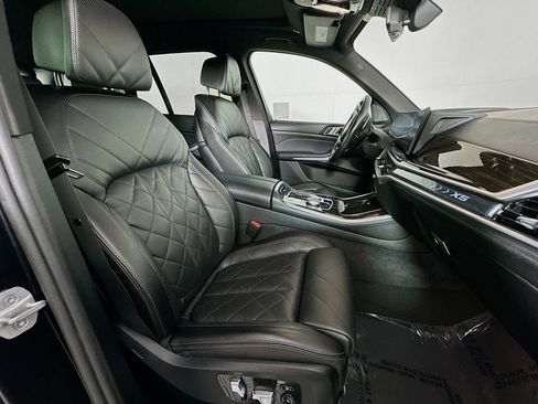 Used 2024 BMW X5 sDrive40i image 8