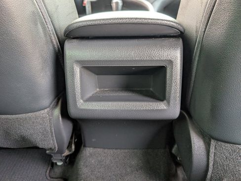 Used 2022 Toyota Camry SE image 7