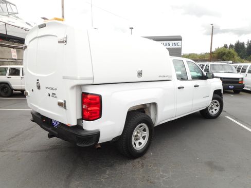 Used 2015 Chevrolet Silverado 1500 W/T w/ Trailering Package AWD/4WD image 7