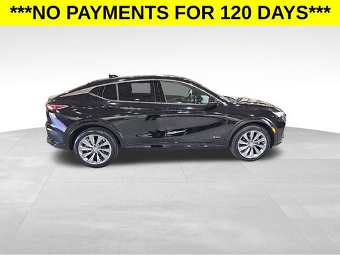 New 2026 Buick Envista Sport Touring FWD image 8
