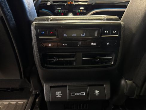 Used 2022 Acura MDX Advance image 27