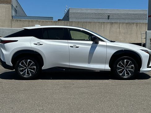 Certified 2024 Lexus RZ 300e Premium w/ Technology Package FWD image 6