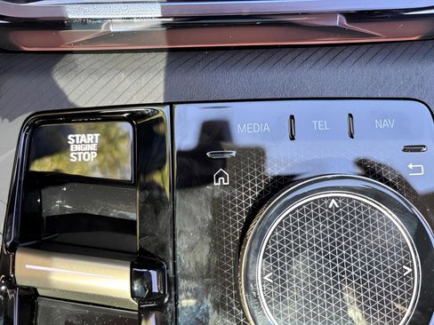 Used 2025 BMW X3 xDrive30i w/ Premium Package image 30