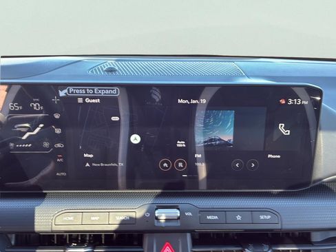 New 2025 Kia K4 GT-Line Turbo w/ GT-Line Premium Package FWD image 30