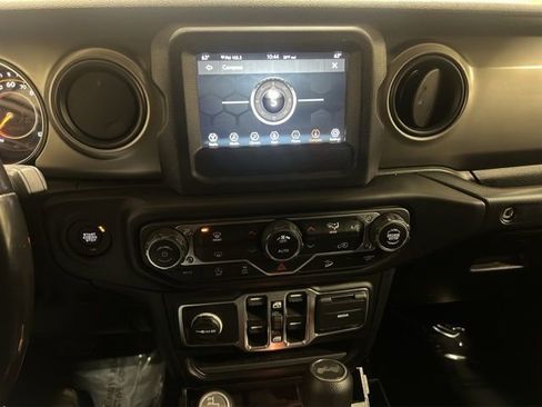 Used 2020 Jeep Wrangler Unlimited Sport S image 17