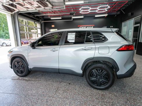 Certified 2023 Toyota Corolla Cross L AWD/4WD image 3