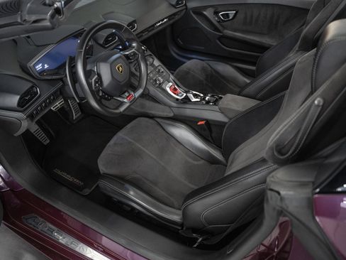 Used 2016 Lamborghini Huracan LP 610-4 image 31