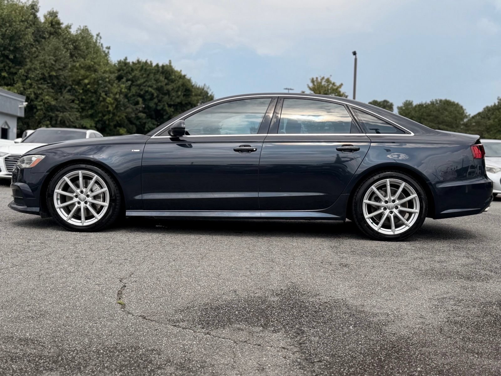 Used 2017 Audi A6 2.0T Premium Plus w/ Premium Plus Package AWD/4WD image 2