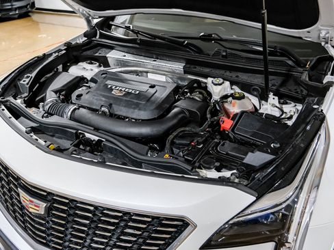 Used 2020 Cadillac XT4 Premium Luxury w/ Enhanced Visibility Package image 52