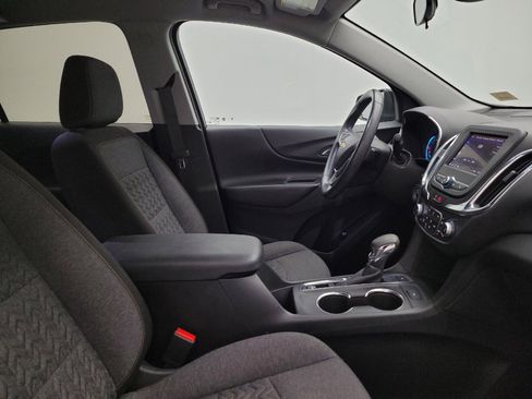 Used 2022 Chevrolet Equinox LT AWD/4WD image 21