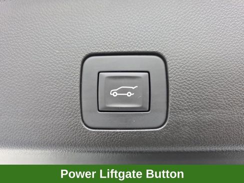 Used 2025 Buick Encore GX Avenir w/ Avenir Technology Package image 53