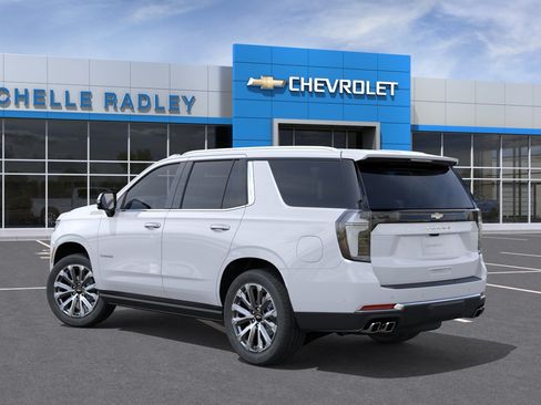 New 2026 Chevrolet Tahoe High Country AWD/4WD image 3