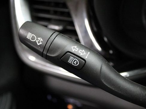 Certified 2023 Buick Envision Essence AWD/4WD image 22
