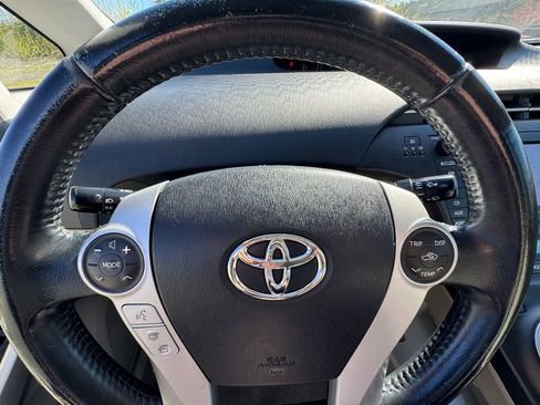 Used 2010 Toyota Prius Five FWD image 22