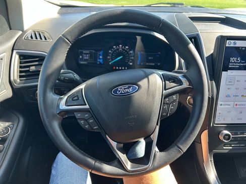 Used 2022 Ford Edge SEL w/ Convenience Package image 21