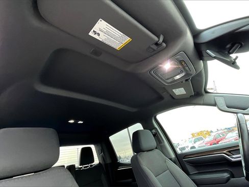 Used 2022 Chevrolet Silverado 1500 RST image 23