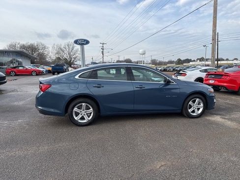 Used 2024 Chevrolet Malibu LT image 17