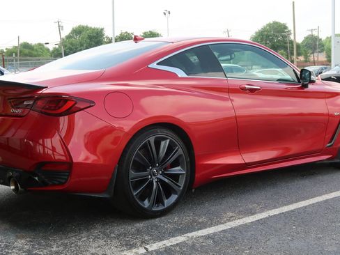 Used 2019 INFINITI Q60 Red Sport 400 w/ Cargo Package image 12