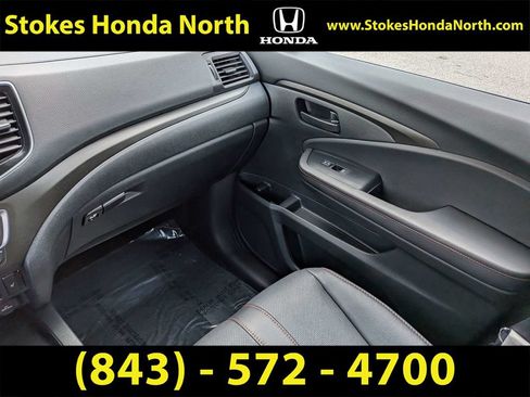 Certified 2025 Honda Passport TrailSport image 21
