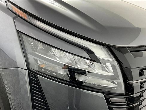 New 2026 Nissan Pathfinder Platinum AWD/4WD image 14