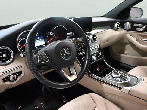 Used 2018 Mercedes-Benz C 300 4MATIC Sedan w/ Premium Package image 10