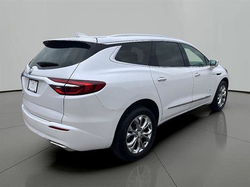 Used 2020 Buick Enclave Avenir w/ Avenir Technology Package AWD/4WD image 5