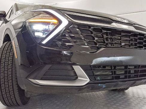 Used 2024 Kia Sportage EX FWD image 22