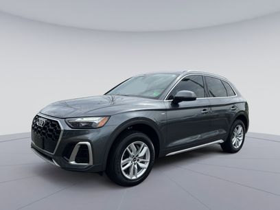 Used 2023 Audi Q5 2.0T Premium w/ Convenience Package