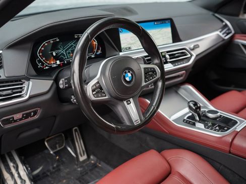 Used 2022 BMW X6 xDrive40i w/ M Sport Package image 19