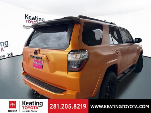Used 2023 Toyota 4Runner SR5 Premium w/ Moonroof Package image 13