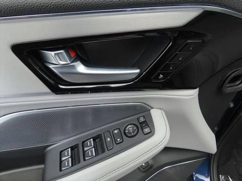 Used 2026 Acura MDX w/ Technology Package FWD image 24