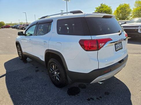 Used 2019 GMC Acadia SLT AWD/4WD image 12