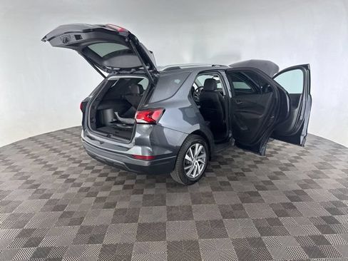 Used 2022 Chevrolet Equinox Premier FWD image 14