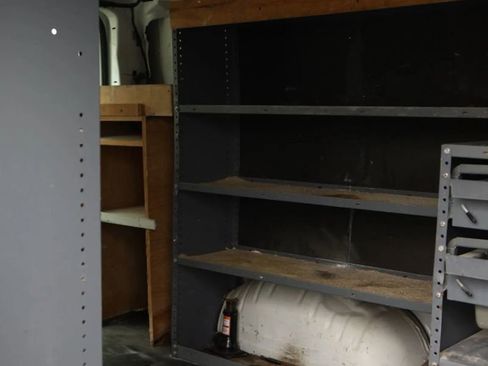 Used 2013 Chevrolet Express 2500 image 37