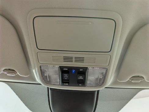 New 2026 Honda Odyssey EX-L image 24