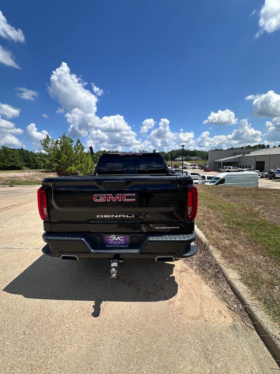 Used 2022 GMC Sierra 1500 Denali AWD/4WD image 4