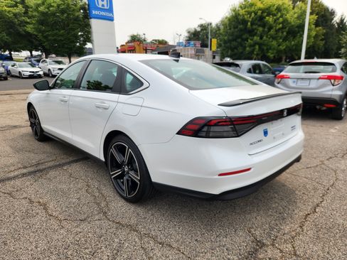 Certified 2025 Honda Accord Sport image 3