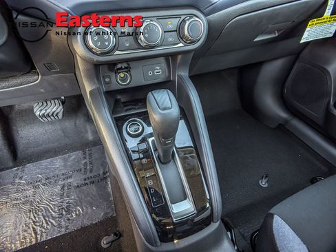 New 2025 Nissan Versa SV w/ Trunk Package image 13