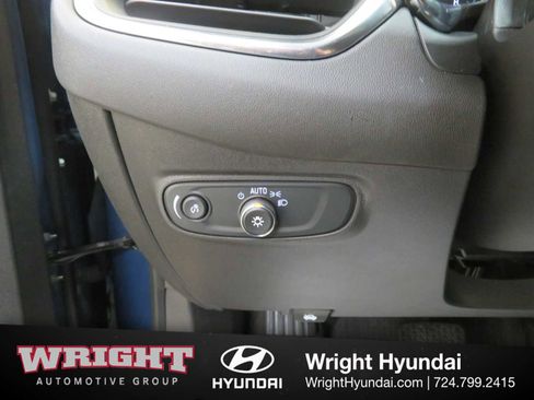 Used 2024 Chevrolet Equinox LT AWD/4WD image 23