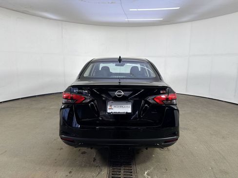 Certified 2025 Nissan Versa SR w/ Trunk Package image 30