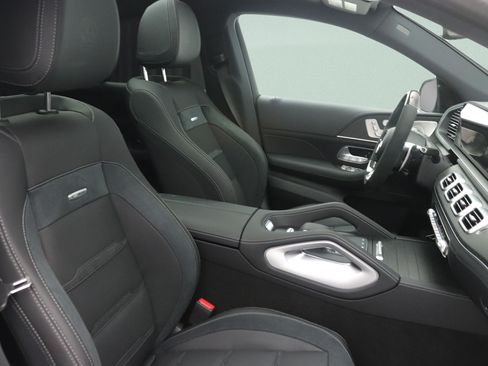 New 2026 Mercedes-Benz GLE 53 AMG 4MATIC Coupe image 7